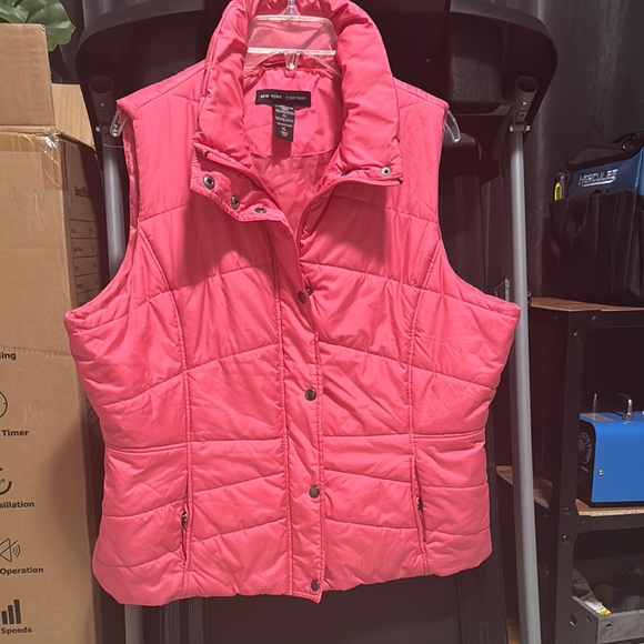 New York & Company Jackets & Blazers - Pink Quilted Puffer Vest by New York & Company Size XL